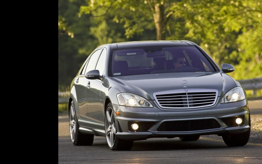  Mercedes-Benz S63 AMG 2009 года  (фото 25 из 42)